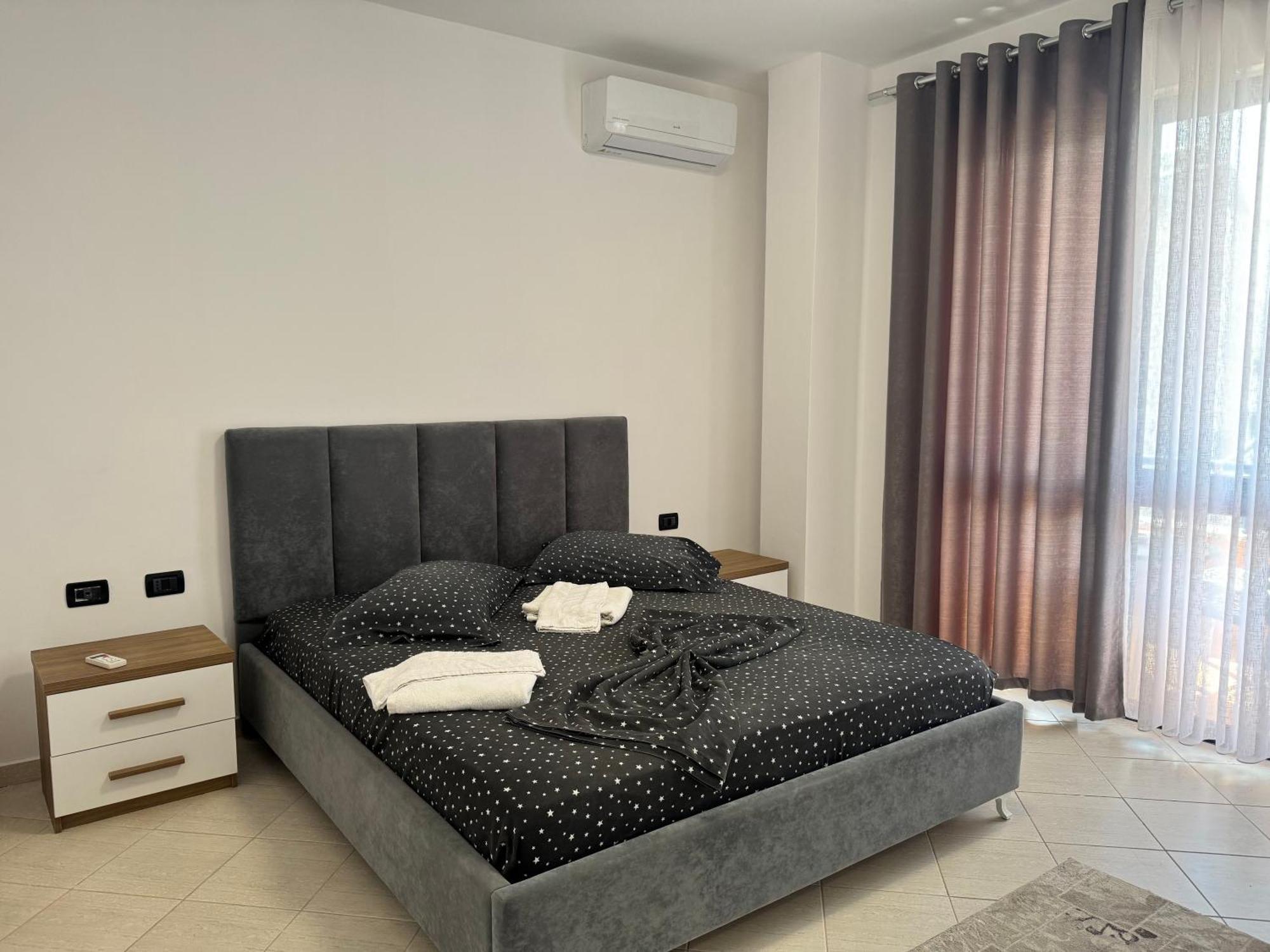 Orkidea Apartments โกเลม ภายนอก รูปภาพ